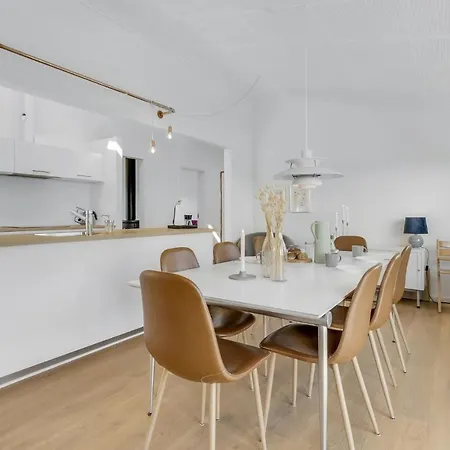 Casa de Férias Stunning In With Wifi Odder