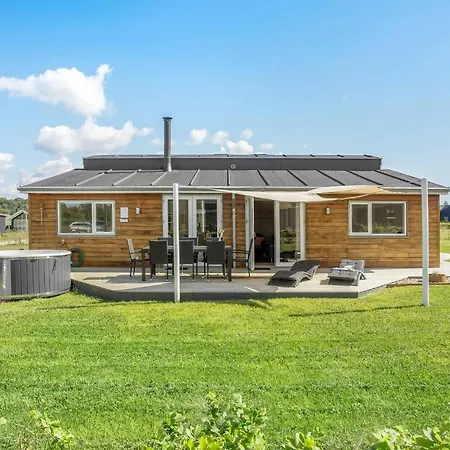 3 Bedroom Beautiful Home In Odder *